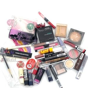 All New Drugstore MakeUp Bundle